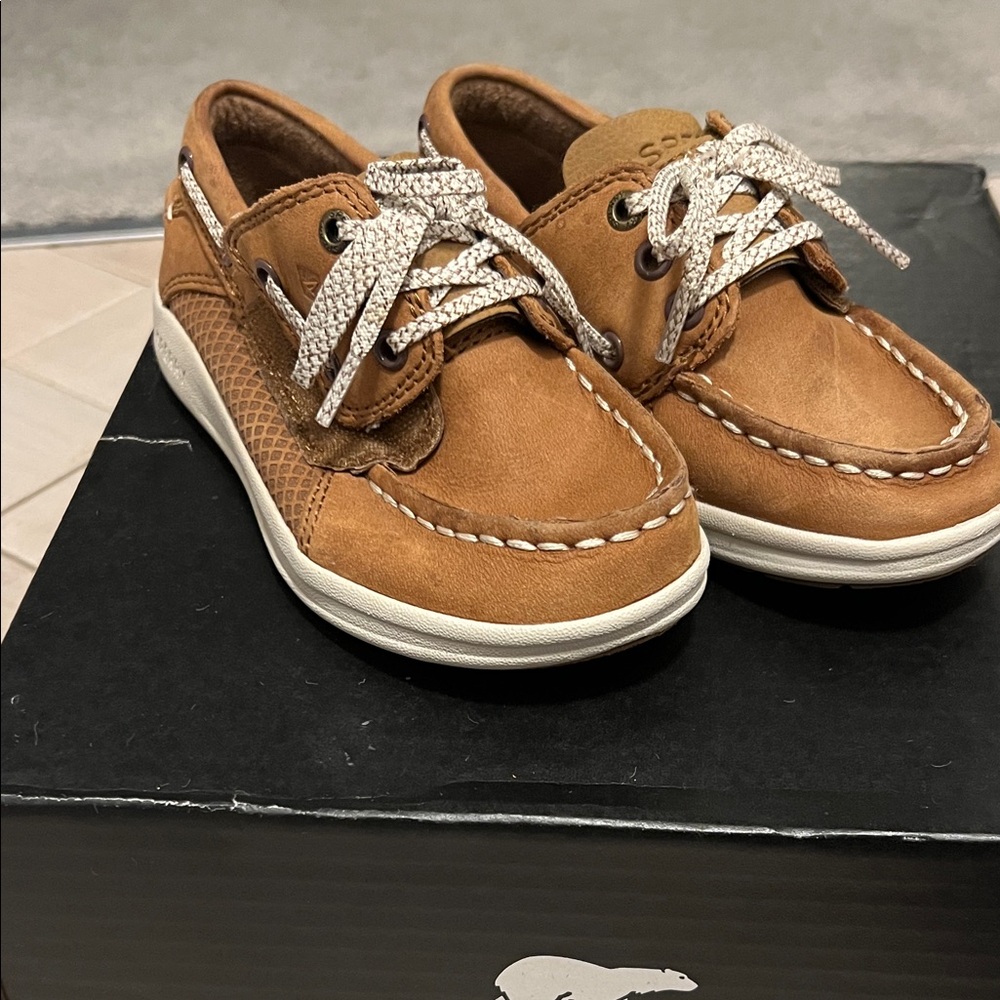 Sperry Kids Tan Dress Shoes